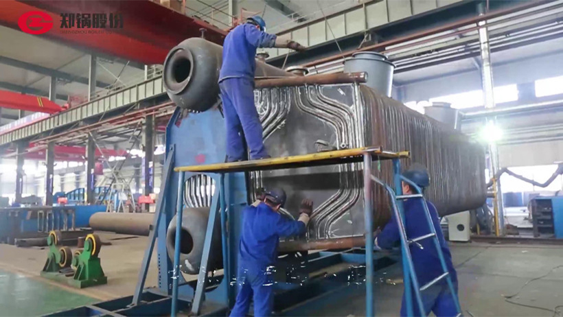 尊龙集团车间燃气锅炉焊接
