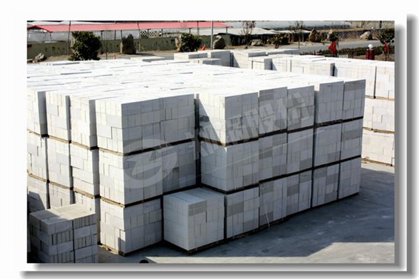 学校燃煤锅炉刷新方案怎样制订？？？？